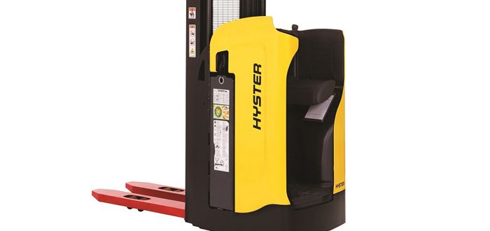 NEW HYSTER® RIDER STACKER TRUCK HELPS MANAGE VARIABLE DEMAND .