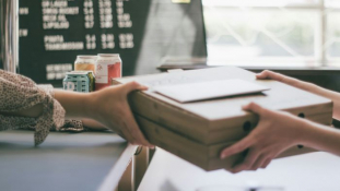 Cost-conscious shoppers won’t compromise on convenience