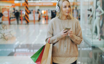 58% of retailers are ready to give AI control but 37% of consumers demand the final say